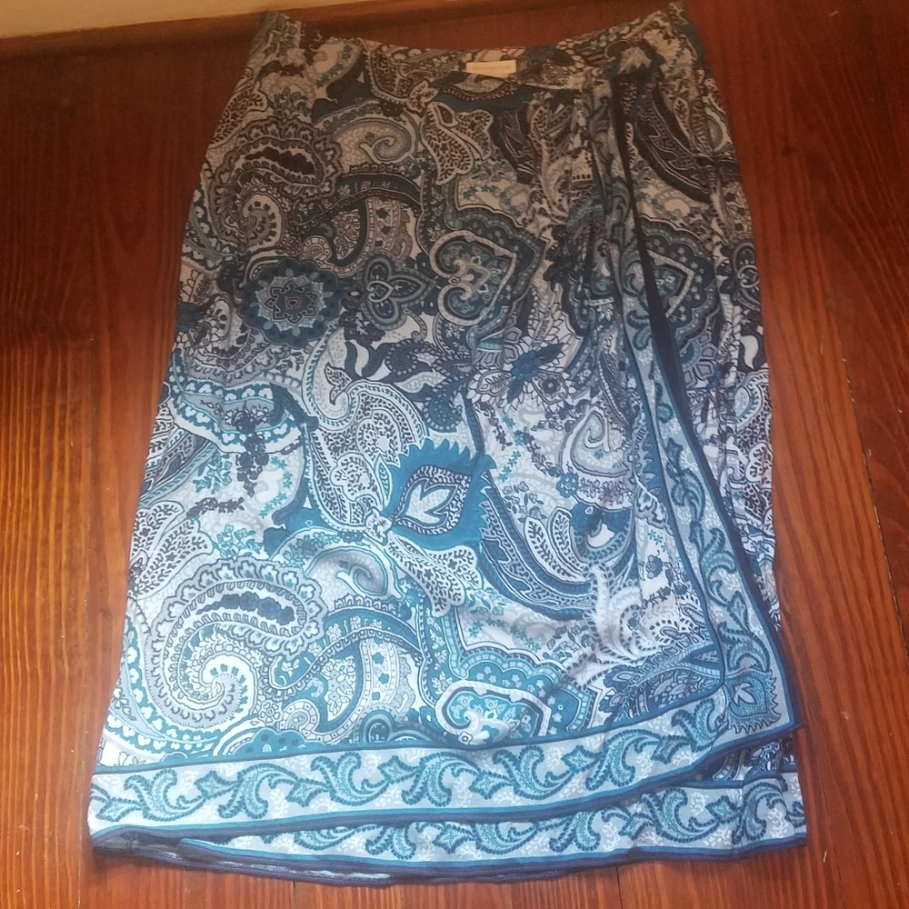 Charter Club, Size 14 Sarong Skirt with Blue hues